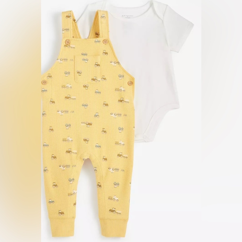 First Impressions on the farm Overalls and White Bodysuit Set size 24 months nwt